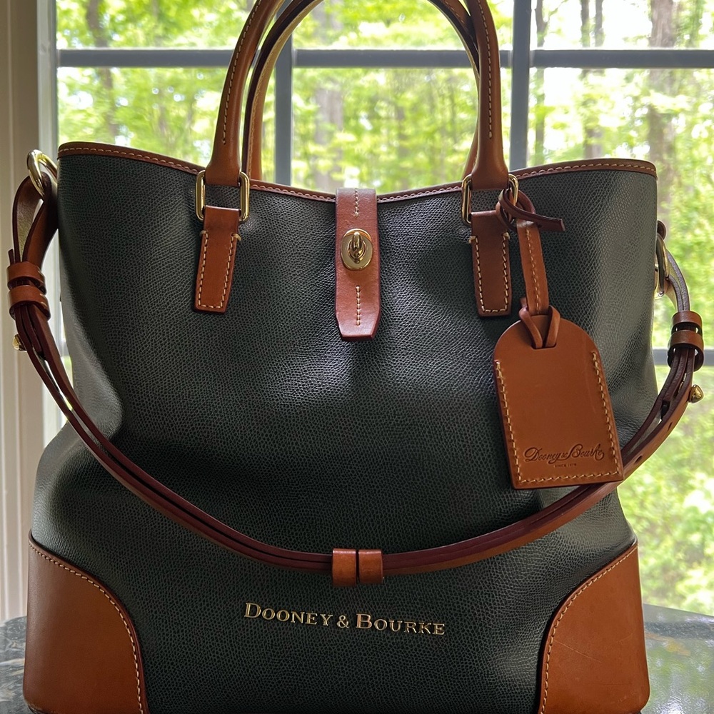 Dooney & Bourke Leather Tote